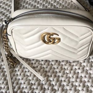 Gucci cross body Marmont